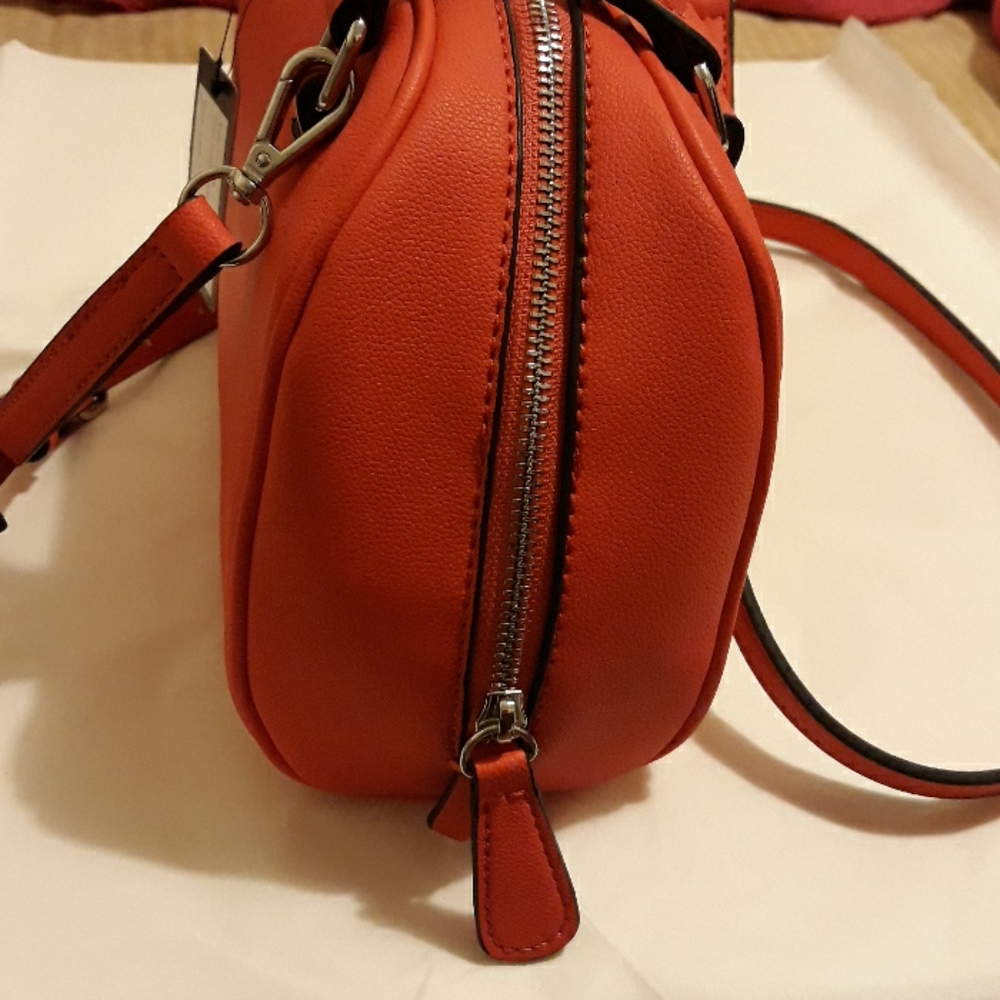 Guess Marx Popping Pink Satchel Crossbody Vegan - Picture 5 of 13